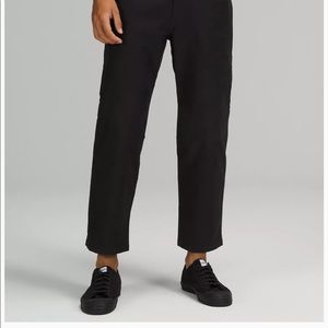 Mens ABC crop pant relaxed. Waist 34-length 32,34